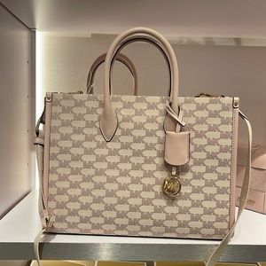 Michael Kors MK Mirella Medium Cotton Canvas EW Tote Bag
Powder Blush